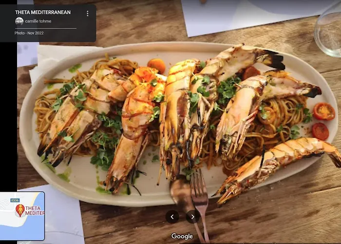 アパート Front Periyiali Gardens